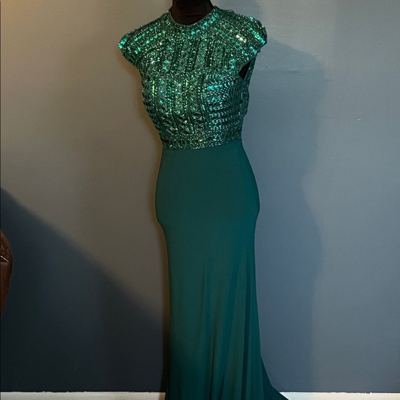 Sherri Hill Beaded Cap Sleeve Dress size 0 - Picture 3 of 3